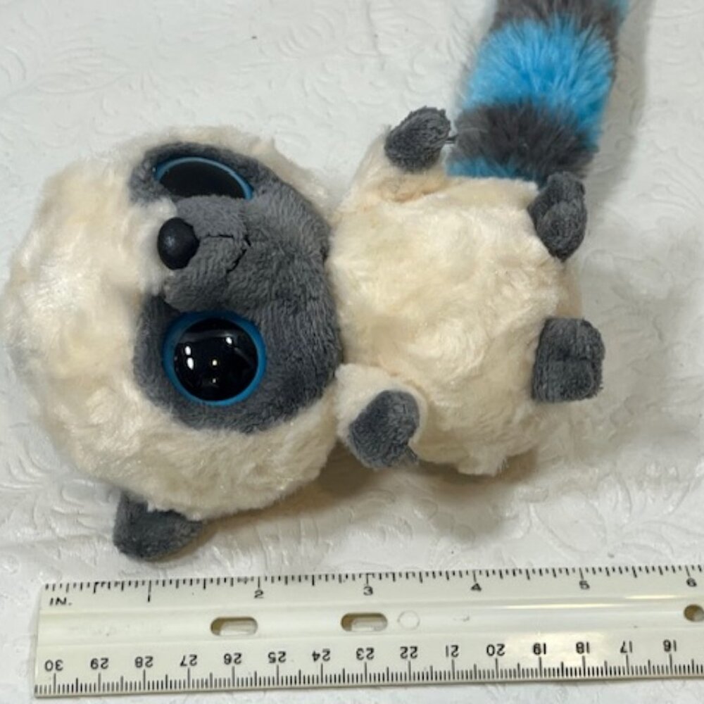 Yoohoo & Friends Ivory/Gray Lemur Long Tail Plush Soft Stuffed Animal Toy 5" - Picture 9 of 10
